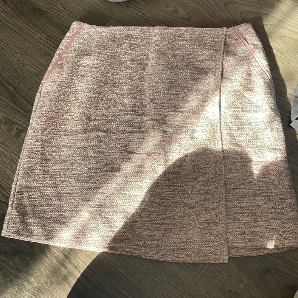 New LOFT Light Pink Skirt